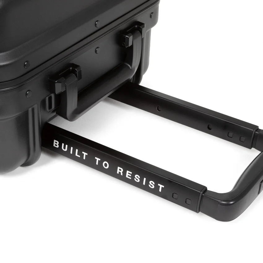 RESIST'R CASE S BLACK