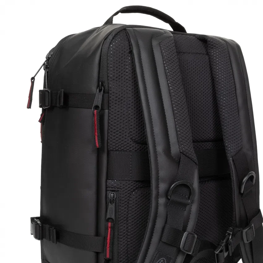 TECUM CABIN CNNCT TOP BLACK